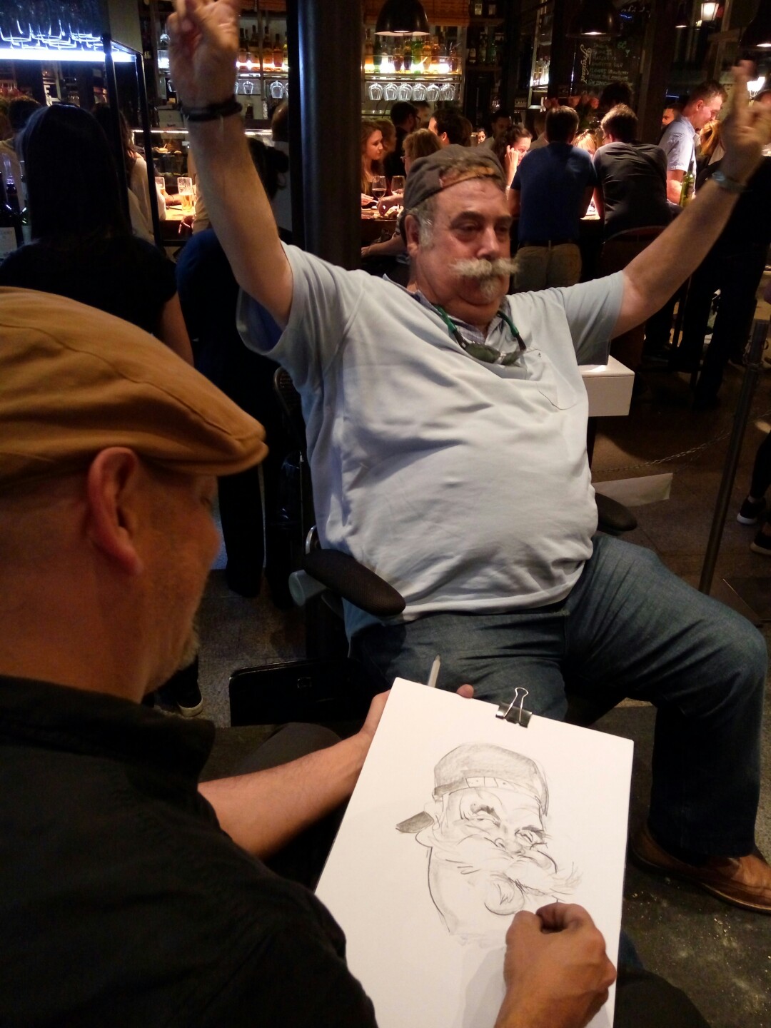 Caricaturas en directo — Karikato